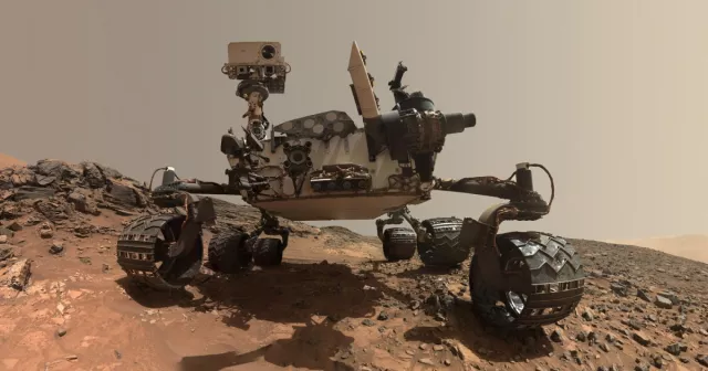 Il rover Curiosity raggiunge un traguardo su Marte