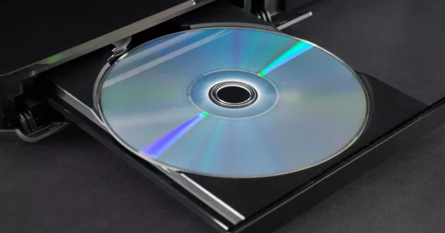 Il disco ottico di prossima generazione puÃ² archiviare oltre 14.000 film in 4K