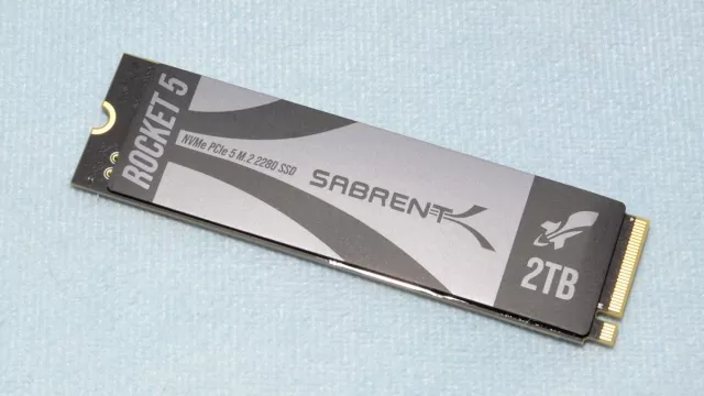 Sabrent Rocket 5 2TB SSD: la recensione di un prodotto rivoluzionario