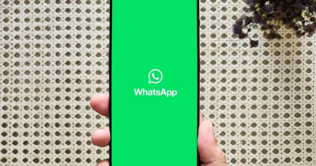 WhatsApp e Facebook sono giÃ¹? Ecco cosa devi sapere