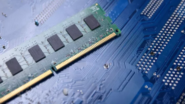 Samsung e SK hynix abbandonano la produzione di DDR3 per concentrarsi sulla domanda incessante di HBM3