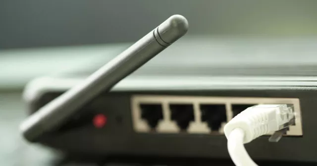 Un attacco informatico ha messo fuori uso 600.000 router in tutto il paese